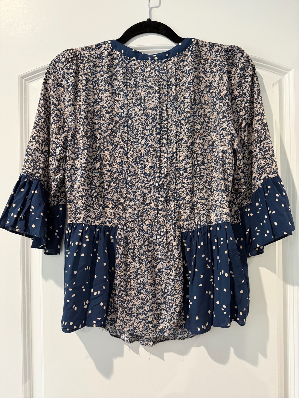 Anthropologie- Maeve Navy Mixed Floral & Dot Button-Up Blouse (0) - Picture 2 of 11